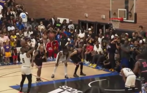 LEBRON DŽEJMS IGRAO AMATERSKU LIGU: Ubacio 42 poena i umalo izgubio – Kralj pravio spektakl sa još jednom zvezdom! (VIDEO)