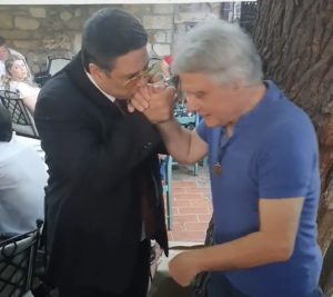 KAD TE IDOL IZNENADI ZA ROĐENDAN: Dule Savić uveličao slavlje navijača, krenule suze radosnice! (VIDEO)