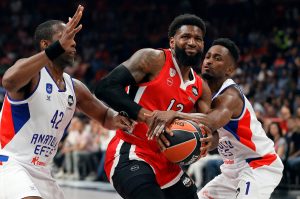 CRVENO-BELI PREDSTAVILI I DRUGO POJAČANJE: Hasan Martin sada i zvanično u Zvezdi!