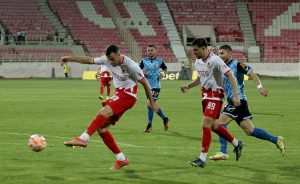 ‘KIŠA’ GOLOVA NA ČAIRU: Napredak ispustio 0:2 i igrača više, pa izgubio od Radničkog! (FOTO) (VIDEO)