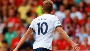 KEJN DOŽIVOTNO PEVAC: Razmatra se novi ugovor ubojitom napadaču!