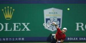 ENDI NIJE ZABORAVIO DA IGRA: Spektakularan poen legendarnog tenisera, Marej podigao publiku na noge sjajnim potezom! (VIDEO)