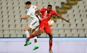 LUKA ADŽIĆ UOČI DUELA SA MATIČNIM KLUBOM: ‘Probaćemo da iznenadimo šampiona! Čudno je kada igram protiv Zvezde!’ (FOTO)