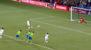 KAKO JE JOVELJIĆ SPASAO LA GALAKSI U 92. MINUTU: Preuzeo je odgovornost i spasao svoj tim! (VIDEO)