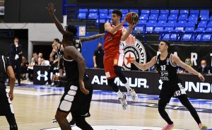 VAŽAN POTPIS U ČAČKU: Đoković će i u budućnosti nositi dres Borca