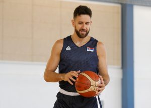 MICIĆ OTKRIO ZAŠTO NIJE OTIŠAO U NBA LIGU: Tamo treba da im objašnjavam da li znam ili ne, ovde mi je dovoljno lepo!