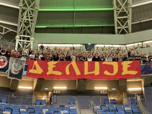 SVUDA IH IMA: Delije uz svoj klub kad je bitno – Bitna podrška u Izraelu za ‘crveno-bele’!