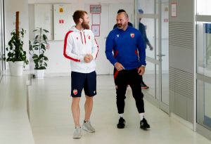 SALE NAJAVLJUJE BOLJE PARTIJE: Sutra ću biti stari Katai nadam se, bitno je samo da lopta pređe liniju! (VIDEO)