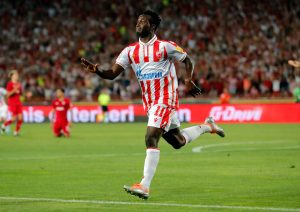 ZVEZDA DOMINIRA U PRVIH 45 MINUTA: Bukari brz kao munja – dva gola i asistencija za veliko slavlje navijača! (FOTO) (VIDEO)