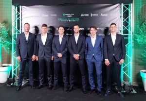 TENISERI PROTIVNICIMA POKLONILI GRB NEMANJIĆA: U sredu protiv Španije! (FOTO)