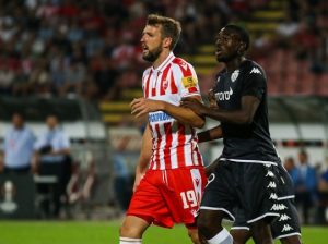 „SRNIĆEVE SUZE SVE GOVORE“: Štoper Zvezde emotivan nakon nesrećnog poraza!