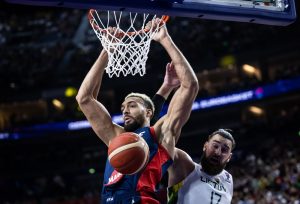 UZBUDLJIVO NA EVROBASKETU: Derbi dana pripao Francuzima, drama u Milanu! (VIDEO)