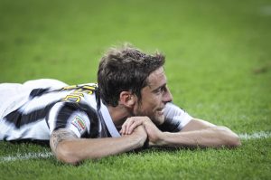 BIVŠI FUDBALER KRITIKUJE JUVE: Kada pogledate Dušana Vlahovića, on nije uopšte napredovao od dolaska iz Fiorentine! (FOTO)