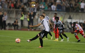 PENAL NIJE PROMAŠIO SAMO ONAJ KOJI GA NIJE ŠUTIRAO: i Bibras Natho! (22/22) (VIDEO)