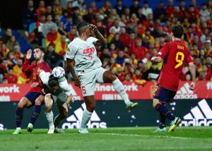 ŠVAJCARCI KAŽU DA MOGU SVAKOG DA DOBIJU: Savladali Španiju pa počeli da prete rivalima!