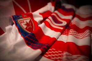 NOVI DRES ZVEZDE ĆE IZAZVATI PODELJENA MIŠLJENJA: Nama se sviđa, šta vi kažete!? (FOTO)