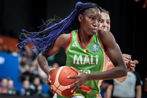 SKANDAL NA SVETSKOM PRVENSTVU: Naša Saša davala izjavu, potom košarkašice Malija napravile haos! (VIDEO)