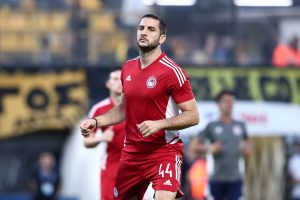 NAKON SAMO DEVET MESECI: Manolas napušta Olimpijakos – ide kod bivšeg igrača Barselone!