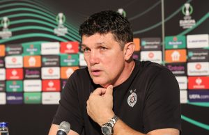 ‘KELN SPADA U KATEGORIJU KLUBOVA KAO I PARTIZAN’: Petrić samouveren uoči gostovanja u Nemačkoj – Bez dvojice bitnih igrača sutra napadaju ‘Jarčeve’!  (VIDEO)