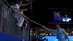 ĐOKOVIĆ IZAZVAO SUZE RADOSNICE KOD DEČAKA: Evo zašto je jedan od najvećih! (VIDEO)