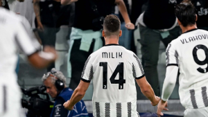 ARGENTINAC I POLJAK KUJU PLAN PROTIV SRBINA: Nejasan im potez što je Vlahović ostao na terenu!? (VIDEO)