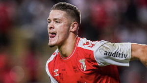 VITINJA POSTAJE OZBILJAN FUDBALER: Račić sat vremena na terenu u pobedi Brage! (VIDEO)