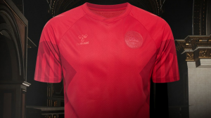 HUMELU ZAISTA NAKLON DO PODA: Dresovi Danske u znak protesta zbog sramotnog stanja ljudskih prava u Kataru!