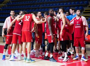 NAVIJAČI ZVEZDE ĆE BITI ODUŠEVLJENI: Procurile fotografije novog dresa Crvene zvezde – pogledajte kako izgleda! (FOTO)