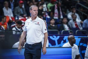 SELEKTOR FRANCUSKE UPOZORAVA: Da nam se ne desi isto što i Srbiji! (FOTO)