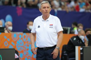 PEŠIĆ SE OGLASIO POSLE UTAKMICE: Selektor govorio o povredama Nedovića i Lučića!