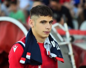 PLATILI GA PREKO DVA MILIONA EVRA, A SADA NEMA MESTA ZA NJEGA: Nemanja Motika prebačen u omladince Zvezde i odmah pokazao klasu! (VIDEO)
