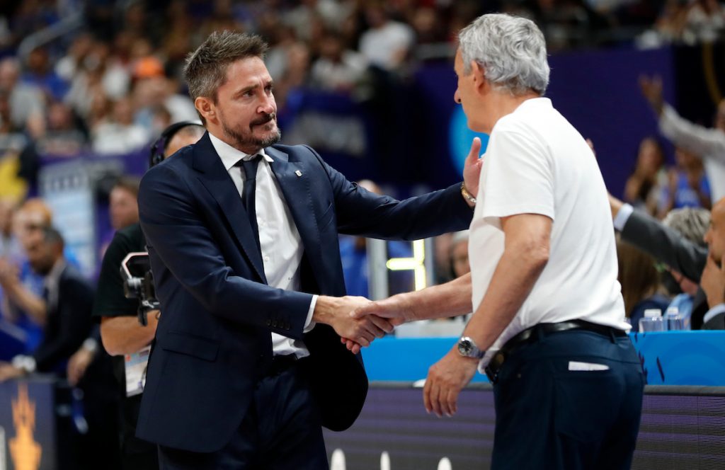 JEDNOM SRUŠIO SNOVE CELE SRBIJE, SADA POTPISUJE ZA OMRAŽENI GALATASARAJ: Harizmatični trener blizu novog posla!