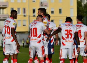 NEMA ODMORA ZA CRVENO-BELE: Zvezda zakazala prijateljsku utakmicu protiv veoma jakog protivnika koja će se odigrati u toku Mundijala u Kataru!