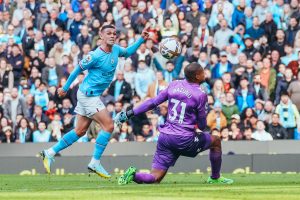 SPREMAJU SE ZA VELIKI DERBI, ALI I RAZMIŠLJAJU O BUDUĆNOSTI: Mančester Siti produžio ugovor sa biserom engleskog fudbala!