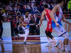 VILDOSA I BENTIL PREDVODE ZVEZDU: Crveno-beli imaju prednost na poluvremenu u Laktašima!