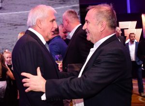 ŽELJKO OBRADOVIĆ: Tu veru koju su navijači pokazali ogromnim brojem karata, želimo da vratimo na pravi način! (FOTO)