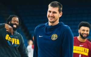 I TO SE DOGODILO: Nikola Jokić je od sinoć i zvanično u istorijskim knjigama NBA lige! (VIDEO)