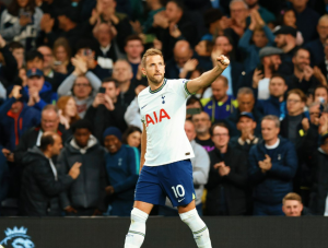 KO ŠTA RADI – HERI KEJN POSTIŽE GOLOVE IZ PENALA: Totenhem rutinski pobedio Everton! (VIDEO)