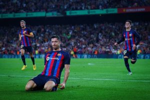 MNOGO VAŽNA POBEDA ZA BARSELONU: Katalonci za sedam minuta postigli tri gola i nadigrali Viljareal! (VIDEO)