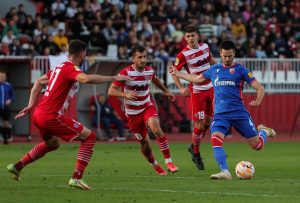 DOMINANTNA PARTIJA ZVEZDE U NOVOM SADU: Ivanić ‘dirigovao’ – Kanga pokazao kako se izvode penali! (FOTO) (VIDEO)