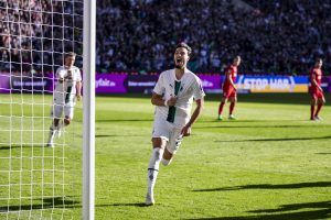 KELN SE NIJE OPORAVIO OD PARTIZANA: Jarčevi imali lošu uvertiru pred gostovanje u Beogradu – Borusija ih demolirala! (VIDEO)