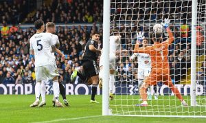 NASTAVLJA SE TEROR ALEKSANDRA VELIKOG: Još jedan gol u Premijer ligi za Mitrovića – Lids nova žrtva! (VIDEO)