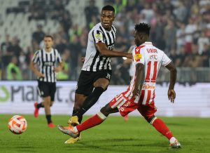 SADA I SLUŽBENO: Poznato kada će večiti rivali igrati zaostale utakmice u domaćem prvenstvu!