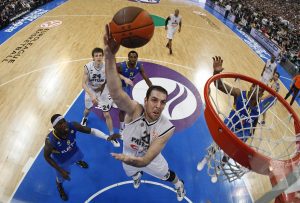 ČOVIĆ JE USPEŠAN, OBOŽAVA KOŠARKU: Čuveni centar Partizana o prognozama za narednu sezonu!