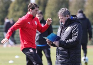 ALEGRI BI MOGAO KONAČNO DA POSLUŠA PIKSIJA: Selektor zna zbog čega je Dušan Vlahović usporen u Juventusu!