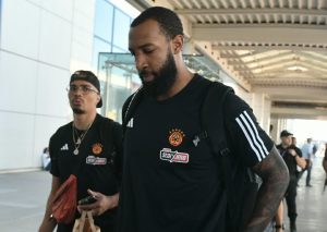 ZVEZDA PANATINAIKOSA PROVELA NOĆ NA BEOGRADSKOM AERODROMU: Bizaran razlog je u pitanju!