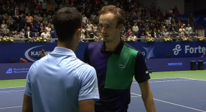 SADA JE SVE JASNO: Medvedev otrkio razlog šokantne predaje! (VIDEO)