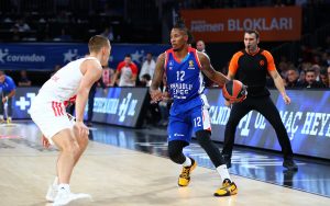 HRABRA ZVEZDA POSUSTALA U FINIŠU: Presudio individualni kvalitet Efesa, nedostajali poeni Nedovića i Dobrića! (FOTO)