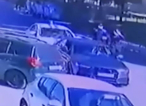 REPREZENTATIVAC CRNE GORE PRETUČEN U PODGORICI: Policija maltretirala fudbalera, pretrpeo je teške povrede! (FOTO) (VIDEO)