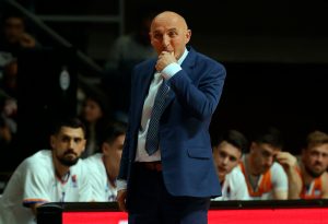 PAVIĆEVIĆ UPUTIO IZVINJENJE PREDSEDNIKU ZVEZDE: ‘Kajem se što sam ničim izazvan pominjao gospodina Čovića! On nije bio moja meta!’ (FOTO)